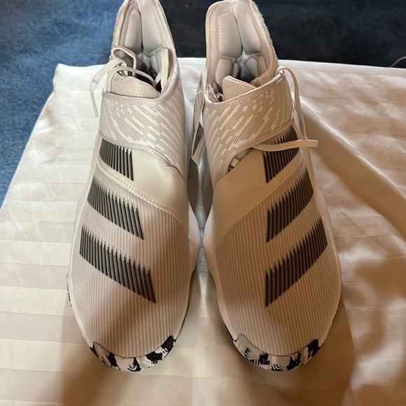 Harden B/E 3 Mens Basketball Shoes - Picture 1 of 4